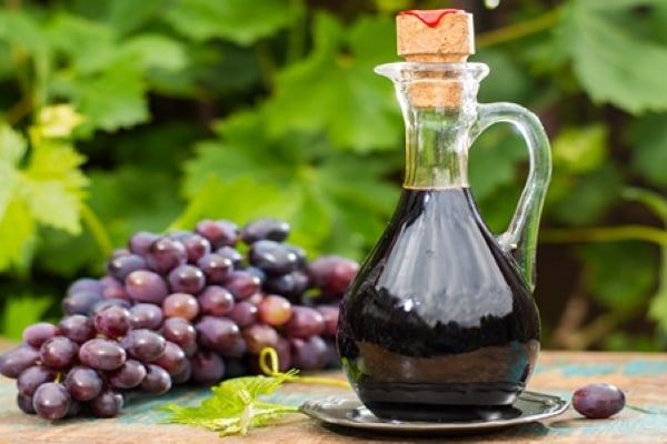 تصویر 3 از قیمت خرید سرکه انگور طبیعی + فروش ویژه